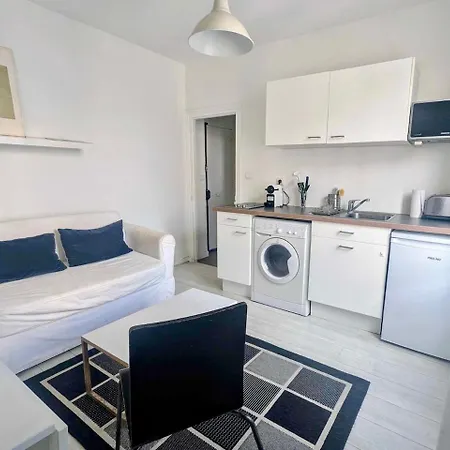 Moderne 2 Personnes Appartamento Parigi